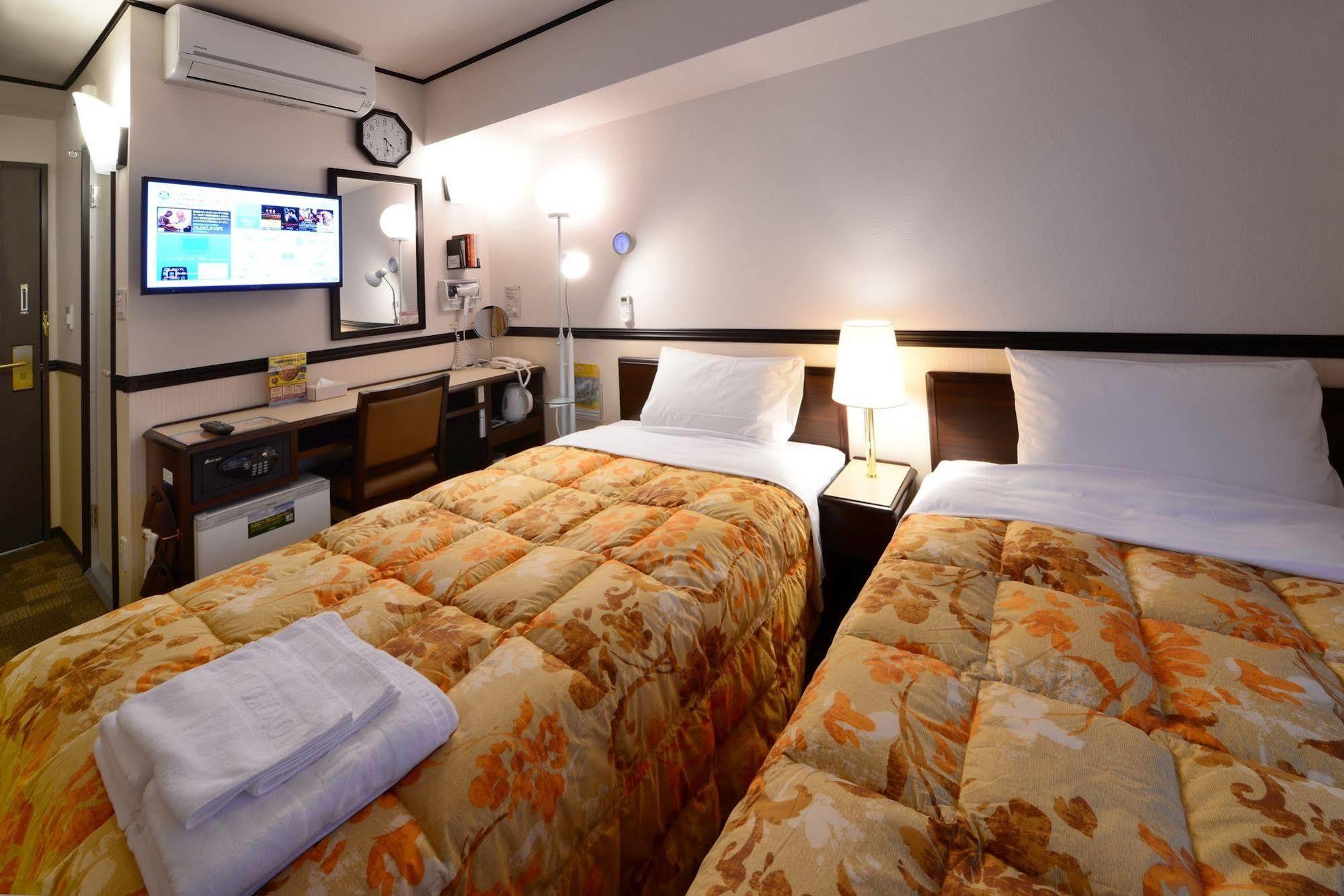 Toyoko Inn Jr Yokohama Sen Sagamihara Ekimae מראה חיצוני תמונה